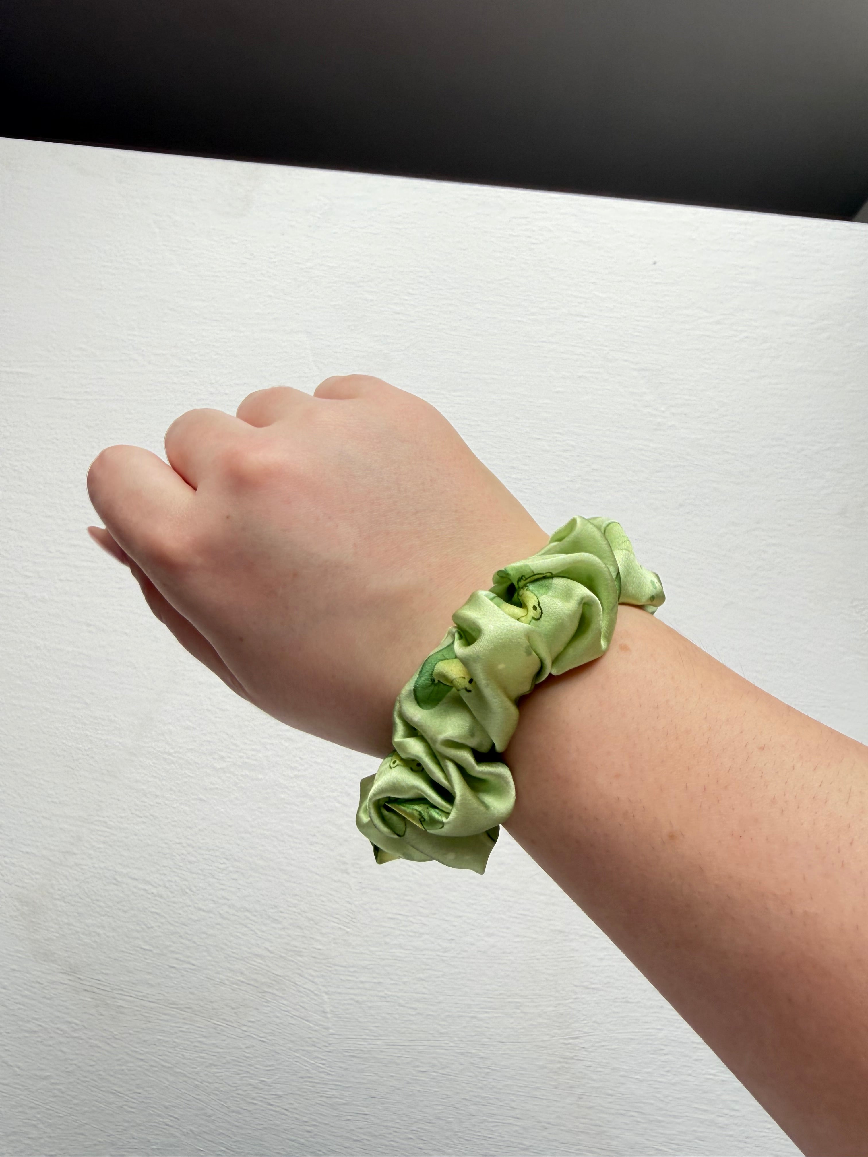 Kerm Silk Scrunchie